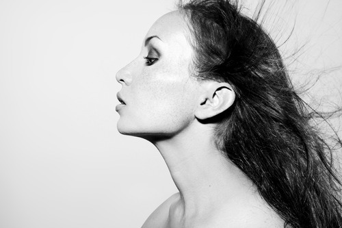 Kropps-contouring med smink